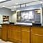 Holiday Inn Express Hotel & Suites East End By IHG