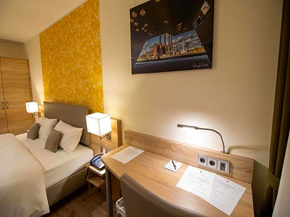 Wolfsburg Fallersleben Hotel by Belvilla