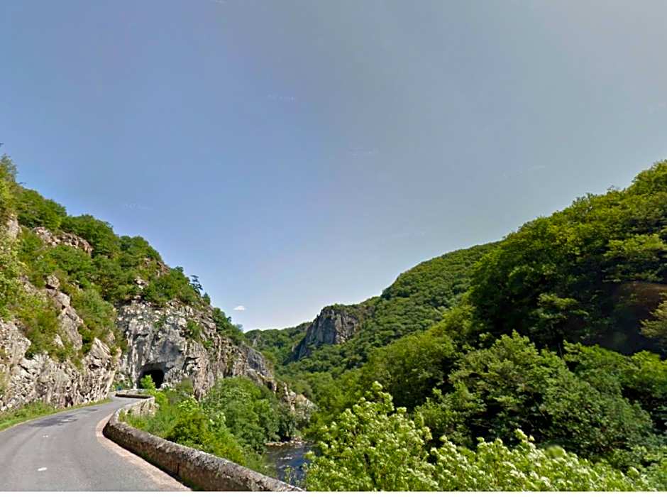 Hotel Restaurant Les Gorges de Chouvigny