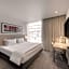 Travelodge Hotel Melbourne Docklands