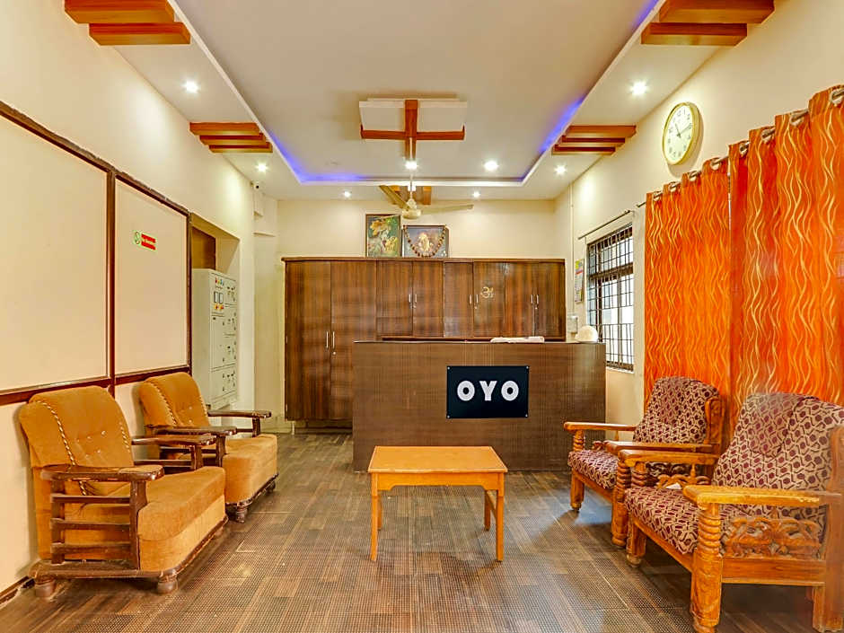 S Grand by OYO Rooms