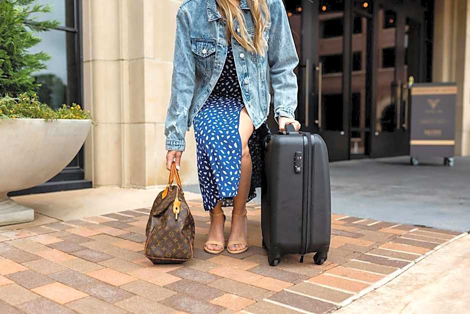 Hotel Vin, Grapevine, Autograph Collection