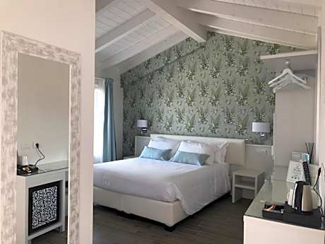 Double or Twin Room with City View