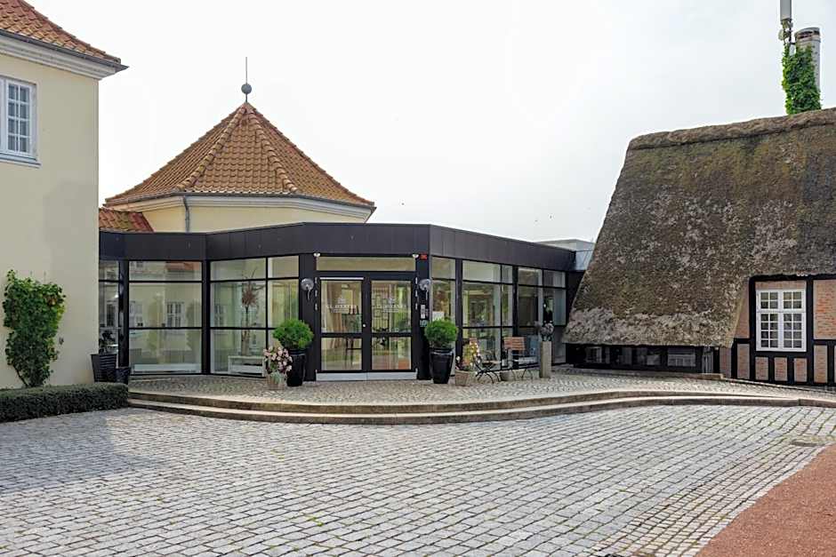 Gl. Avernæs Sinatur Hotel & Konference