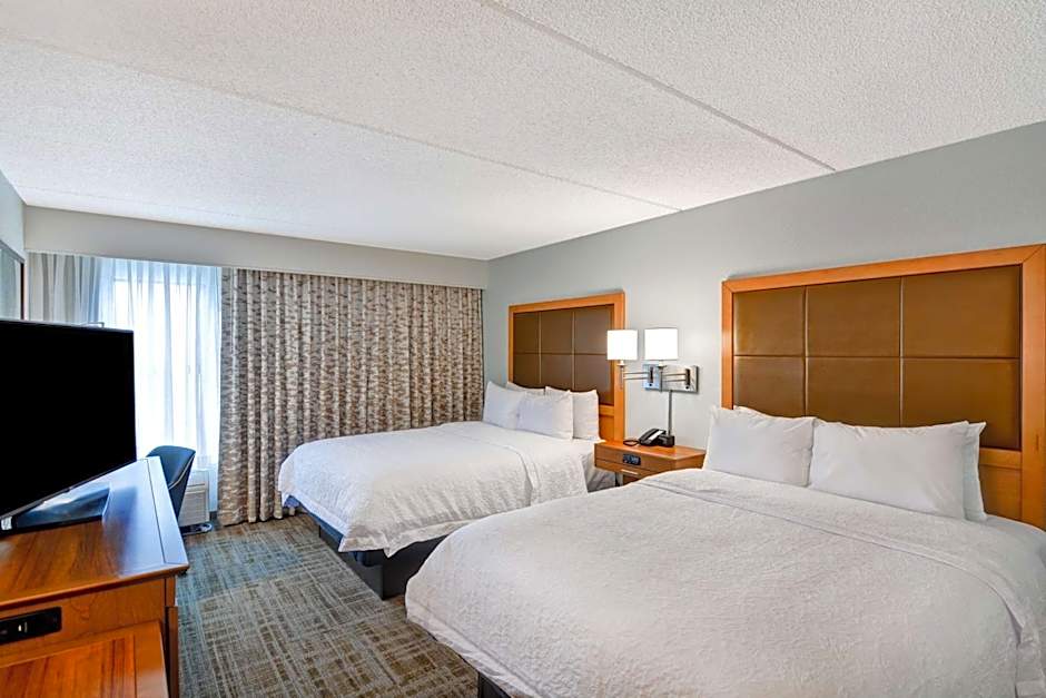 Hampton Inn By Hilton Albany Wolf Road Airport