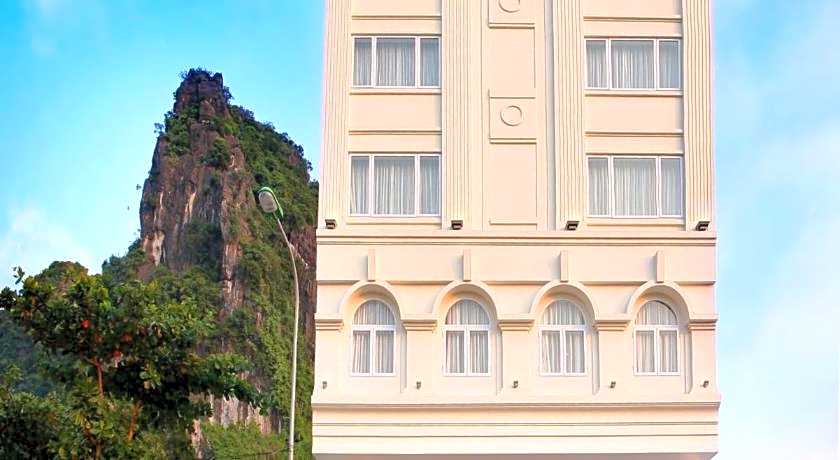 Halong Park Hotel