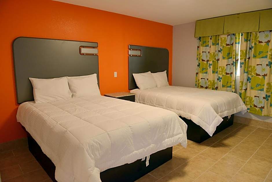 Rodeway Inn & Suites Winter Haven Chain of Lakes