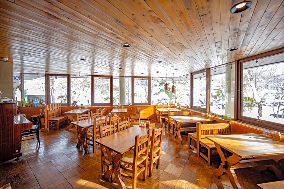 Lodge Scole