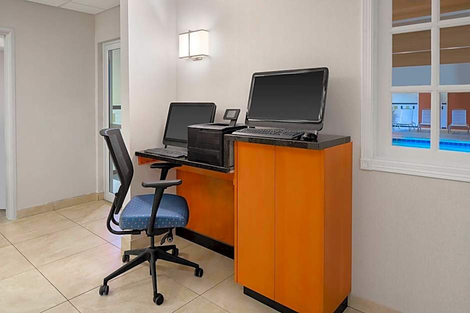 Fairfield Inn & Suites by Marriott Denver Airport