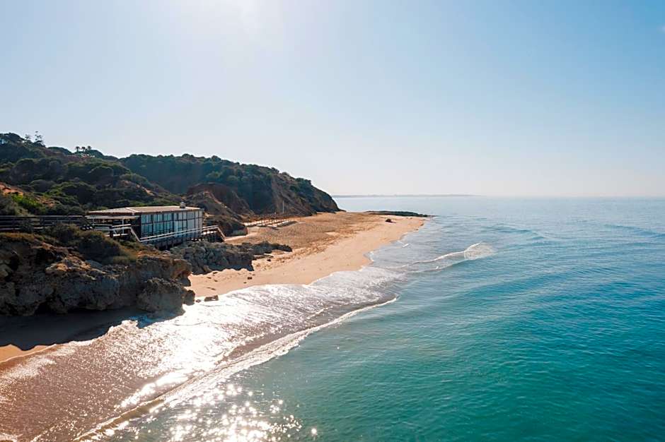 The Patio Suite Hotel