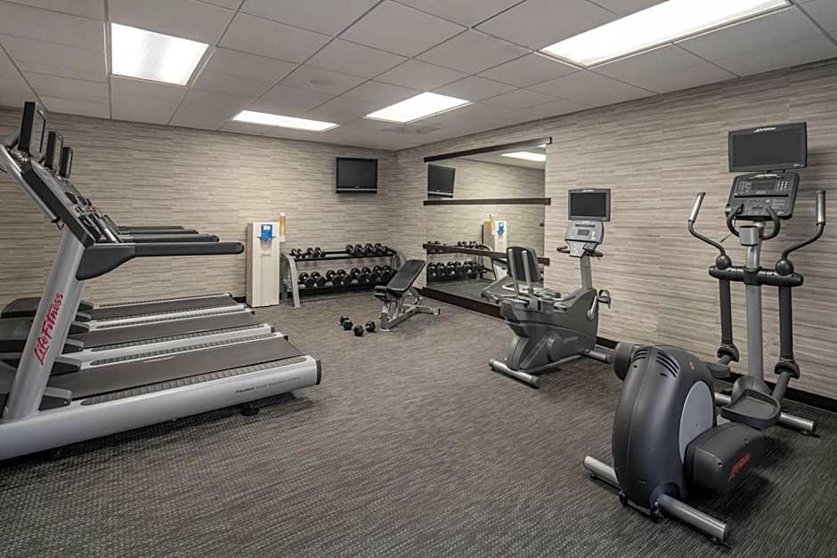 Courtyard by Marriott St. Louis Creve Coeur