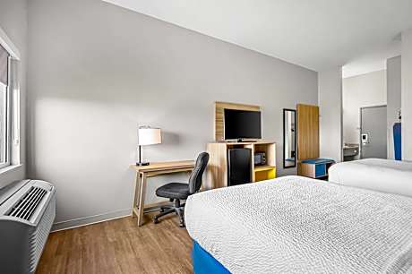 2 Queen Beds Deluxe Room Non-Smoking