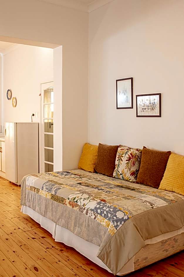 4 Rothman Street B&B