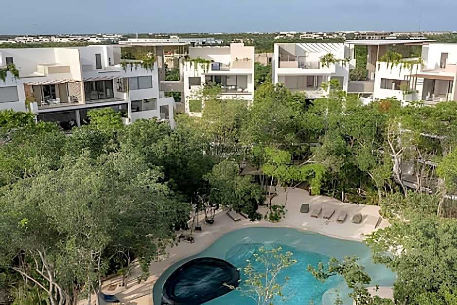 Oasis Yaaxlum