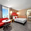 Ibis Harbin West Railway Station Wanda plaza hotel