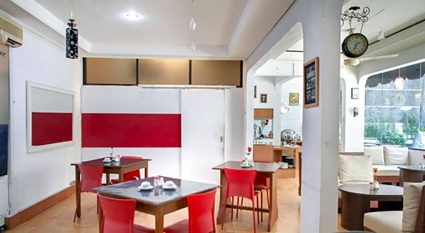 RedDoorz Plus @ Sukamulya Pasteur 2