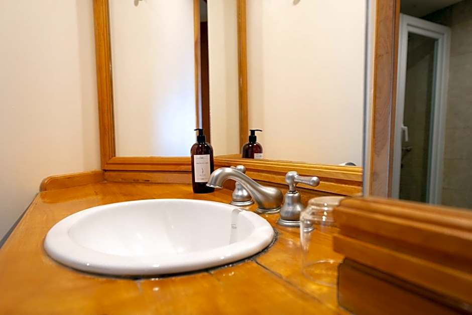 Altos Ushuaia Hotel & Resto