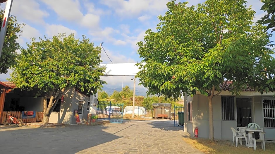 Camping Mitikas and Bungalows