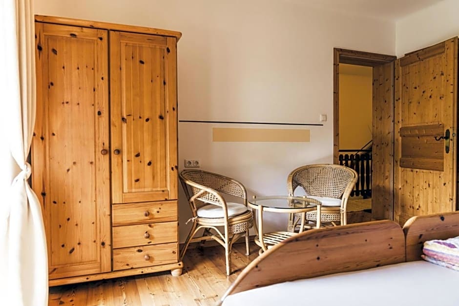 Wein & Gästehof Erlacher