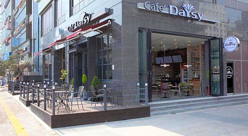 S Stay Dongtan Hotel (formerly Days Hotel Dongtan)