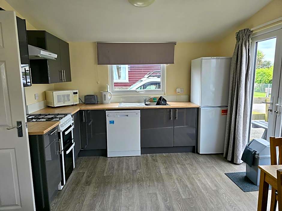 Castaways Holiday Park