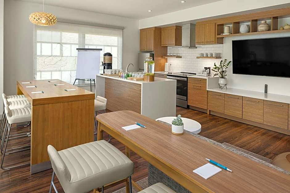 Element Minneapolis Downtown North Loop