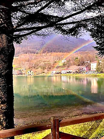 Deluxe Double or Twin Room with Lake View