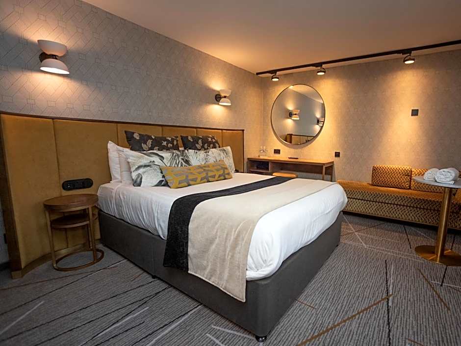 The Royal Toby Hotel