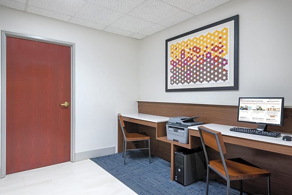 Holiday Inn Express Hillsville, an IHG Hotel