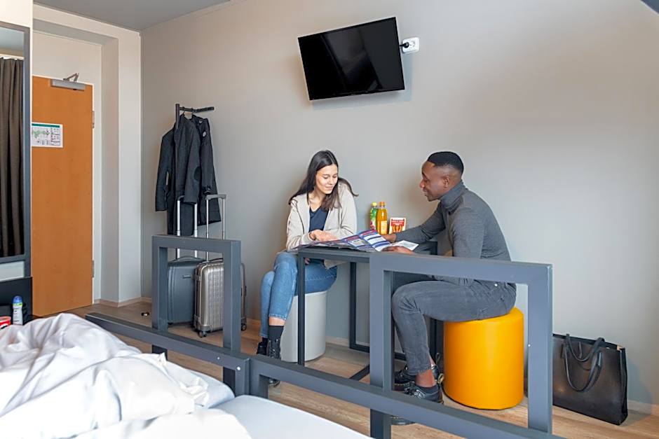 A&O Hamburg Hammer Kirche