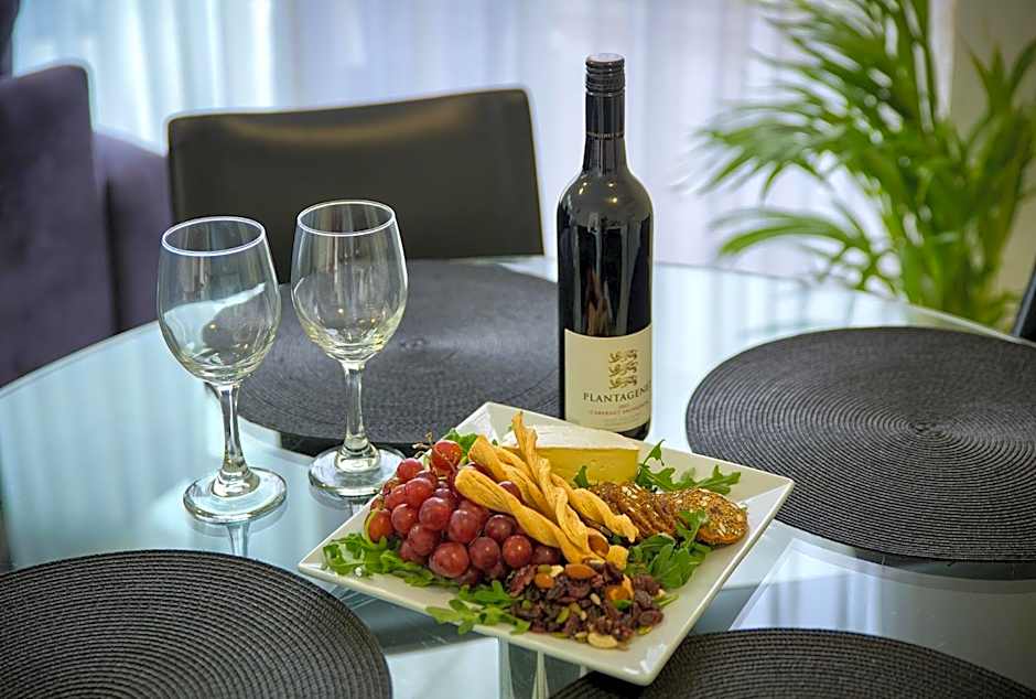 Pelicans Albany Middleton Beach