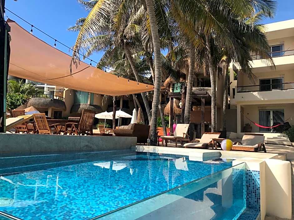 Hotel Playa La Media Luna