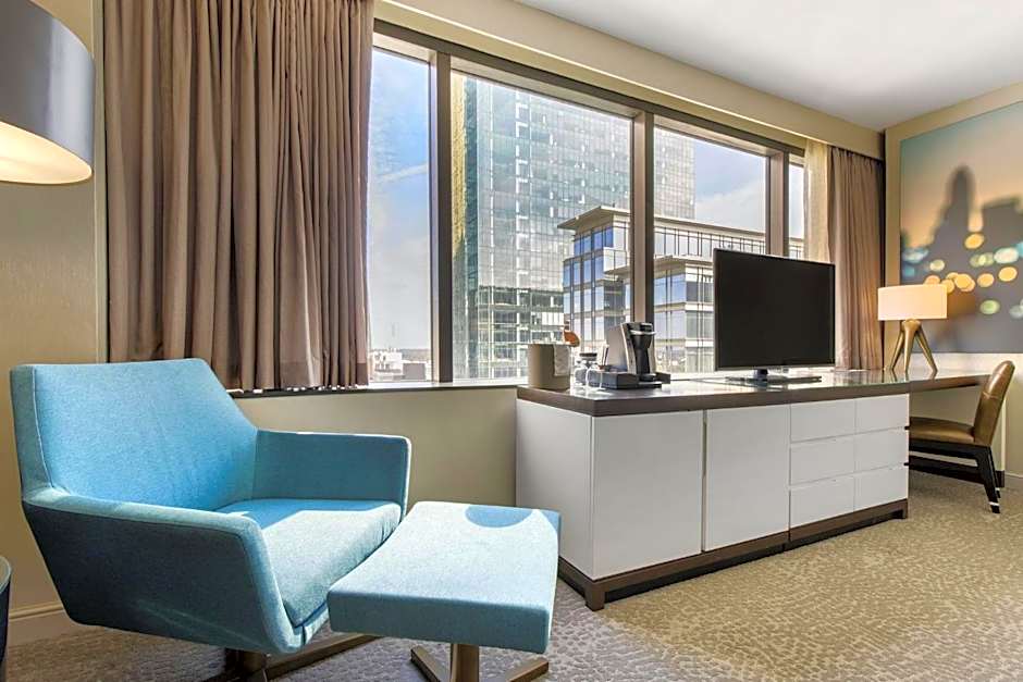 Omni Charlotte Hotel
