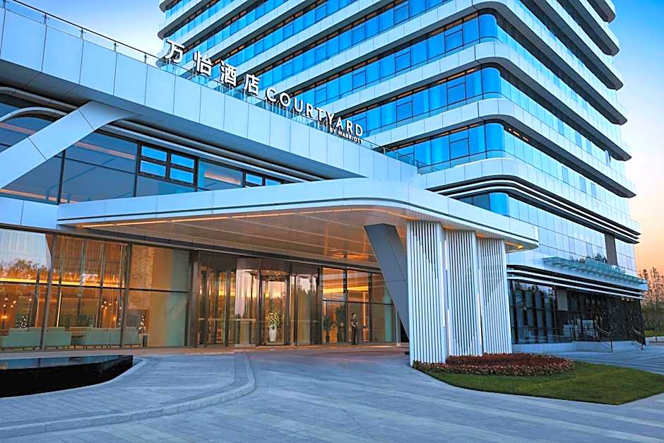 Courtyard By Marriott Qinhuangdao West
