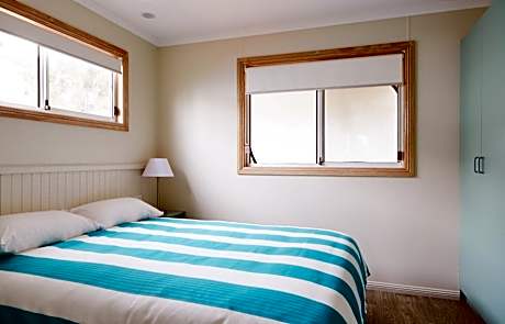 Ocean Breeze Cabin 2 Berth