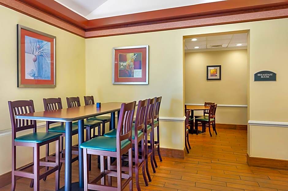 Best Western Plus Inn At Valley View