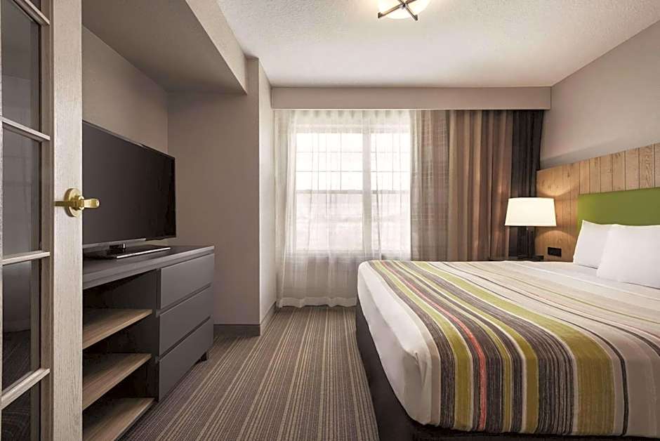 Country Inn & Suites by Radisson, Green Bay East, WI