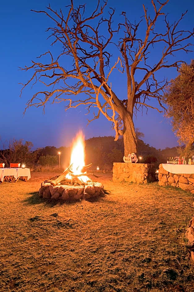 Tshukudu Bush Lodge
