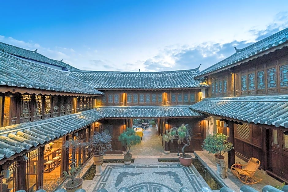Lijiang Lize Graceland Artistic Suite Hotel