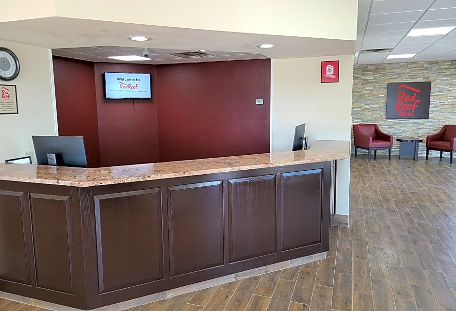 Red Roof Inn Staunton