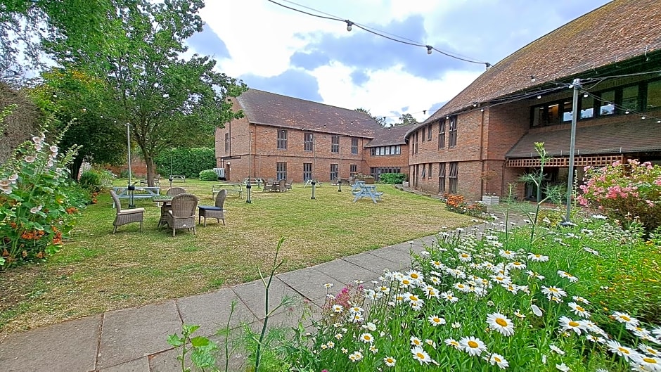 The Coach House at Missenden Abbey