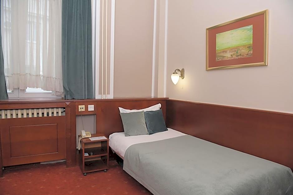 Palace Hotel