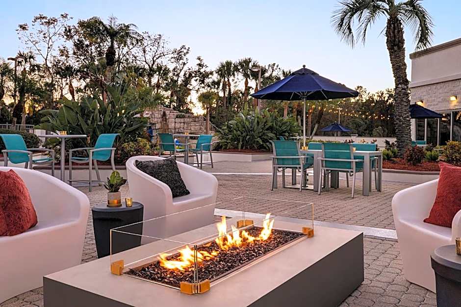 Crowne Plaza Orlando - Lake Buena Vista By IHG