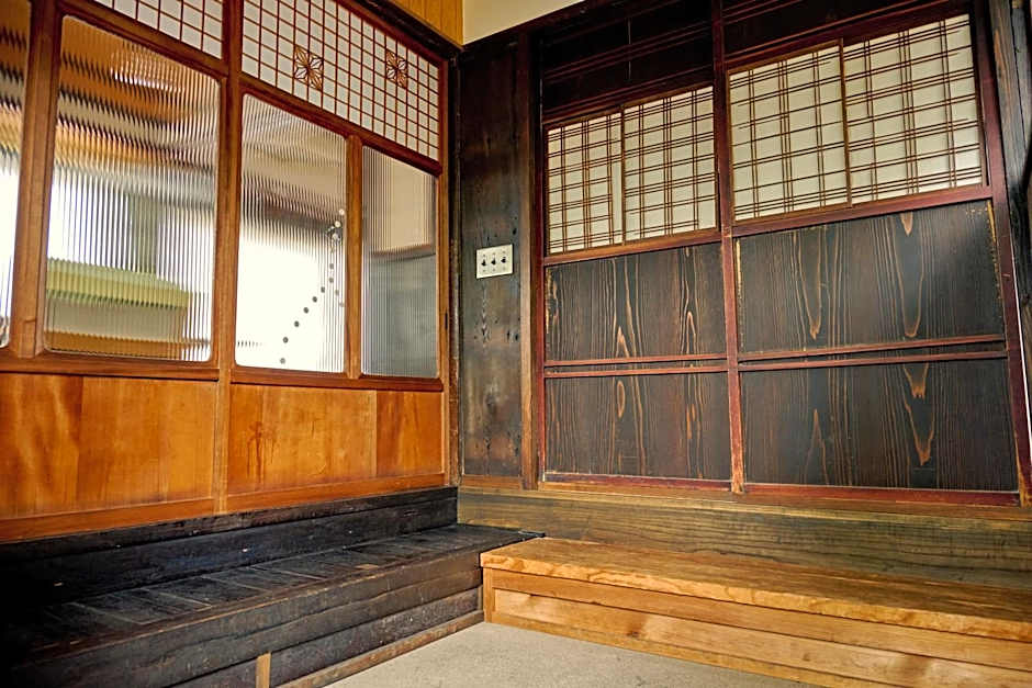 鞆猫庵 Tomo Nyahn