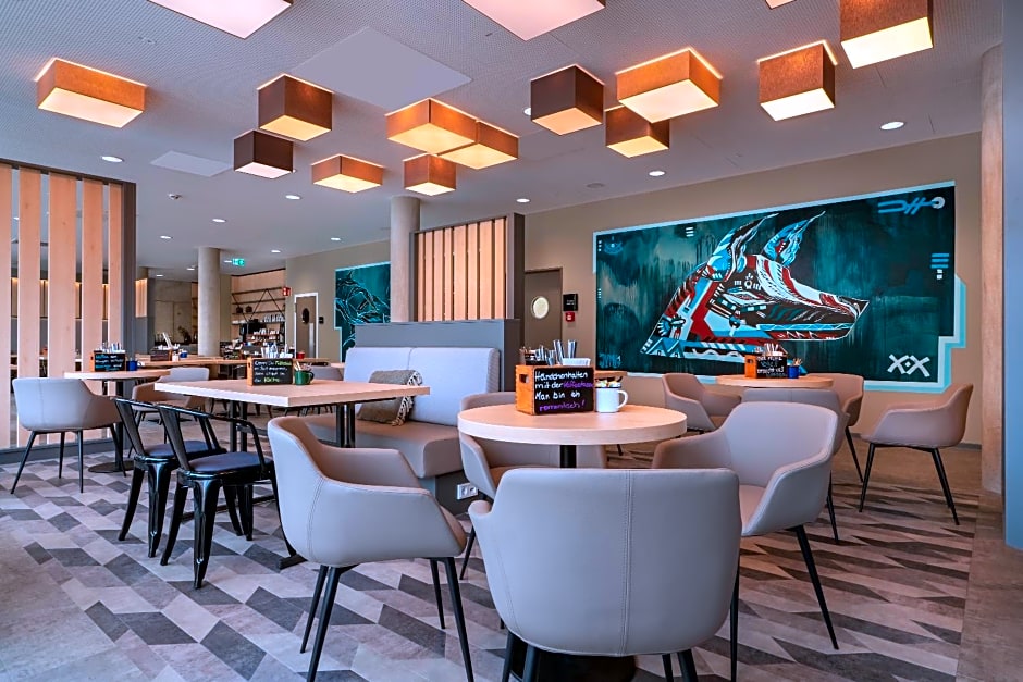 Holiday Inn - the niu, Timber Esslingen By IHG