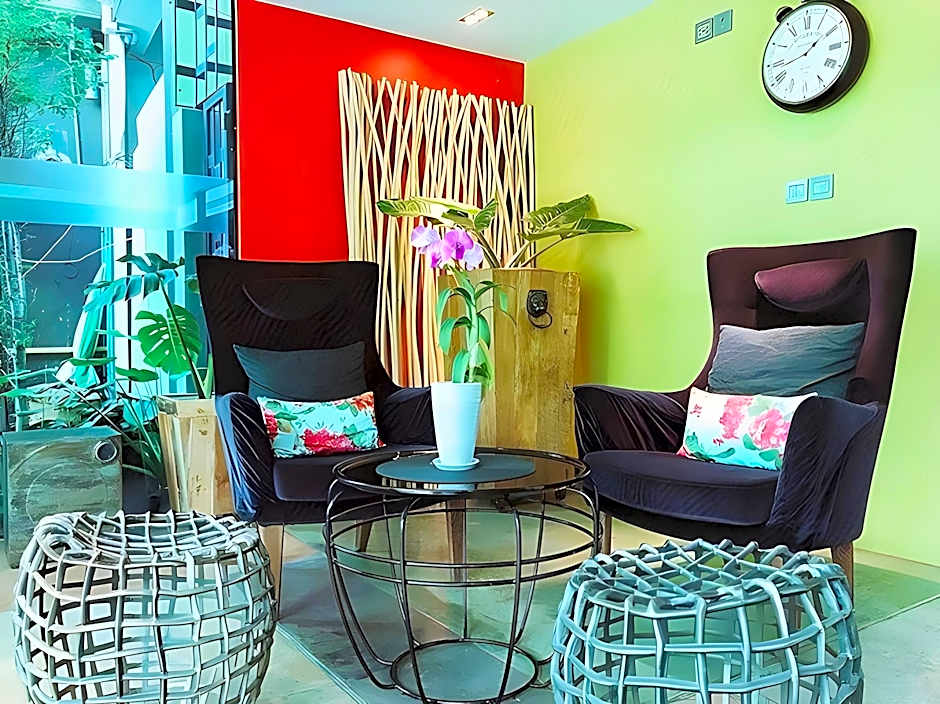 Aspira D Andora Sukhumvit 16