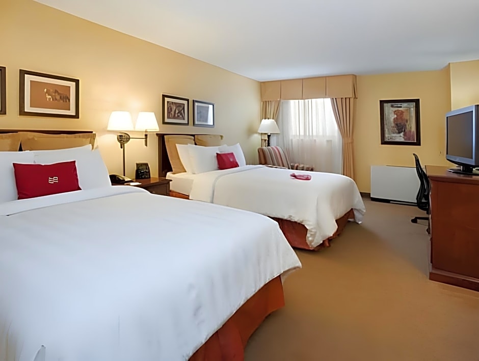 Crowne Plaza Denver International Airport