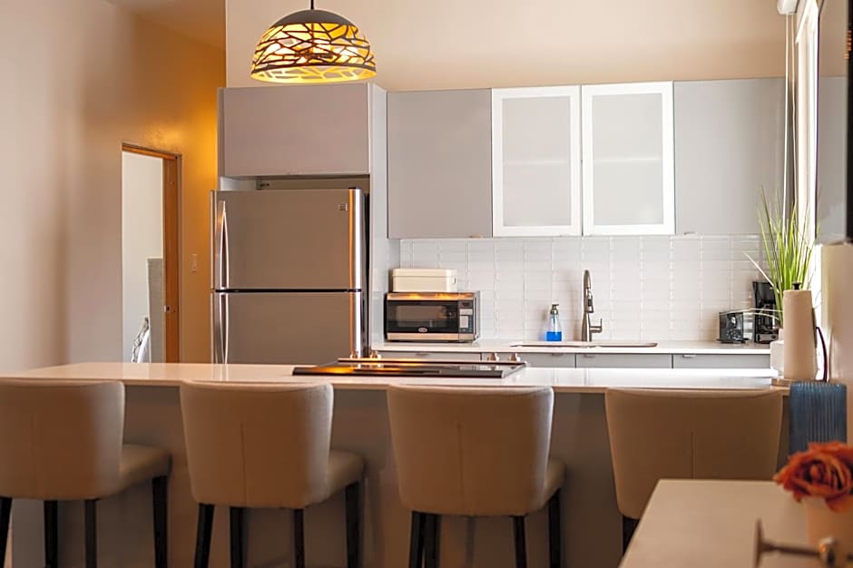 La Mona Loiza Apartment Complex by Stay with Bear