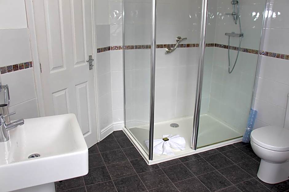 St John's Lodge Guest House incl off-site leisure club