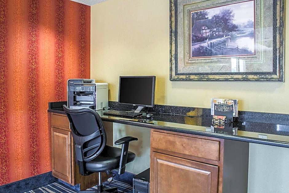 Econo Lodge Ankeny- Des Moines